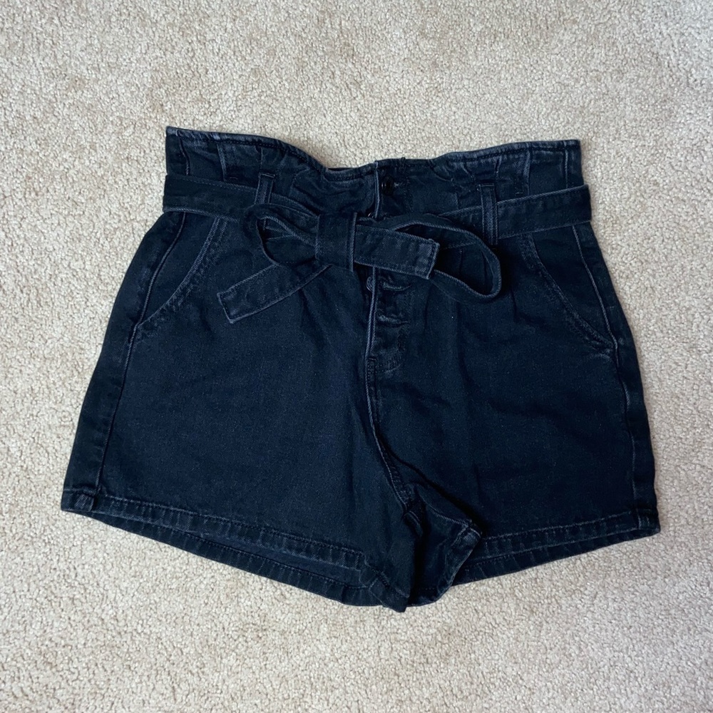 American Eagle Mom Short